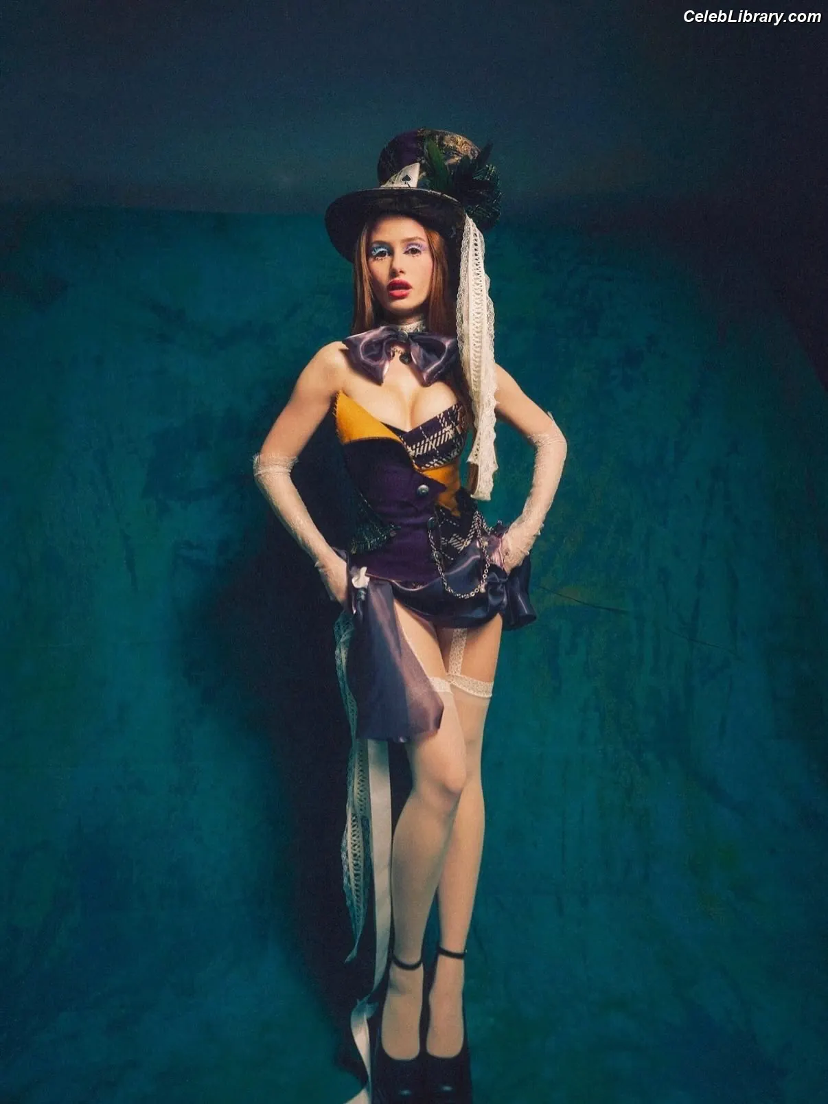 Madelaine Petsch photo 6 of 1789