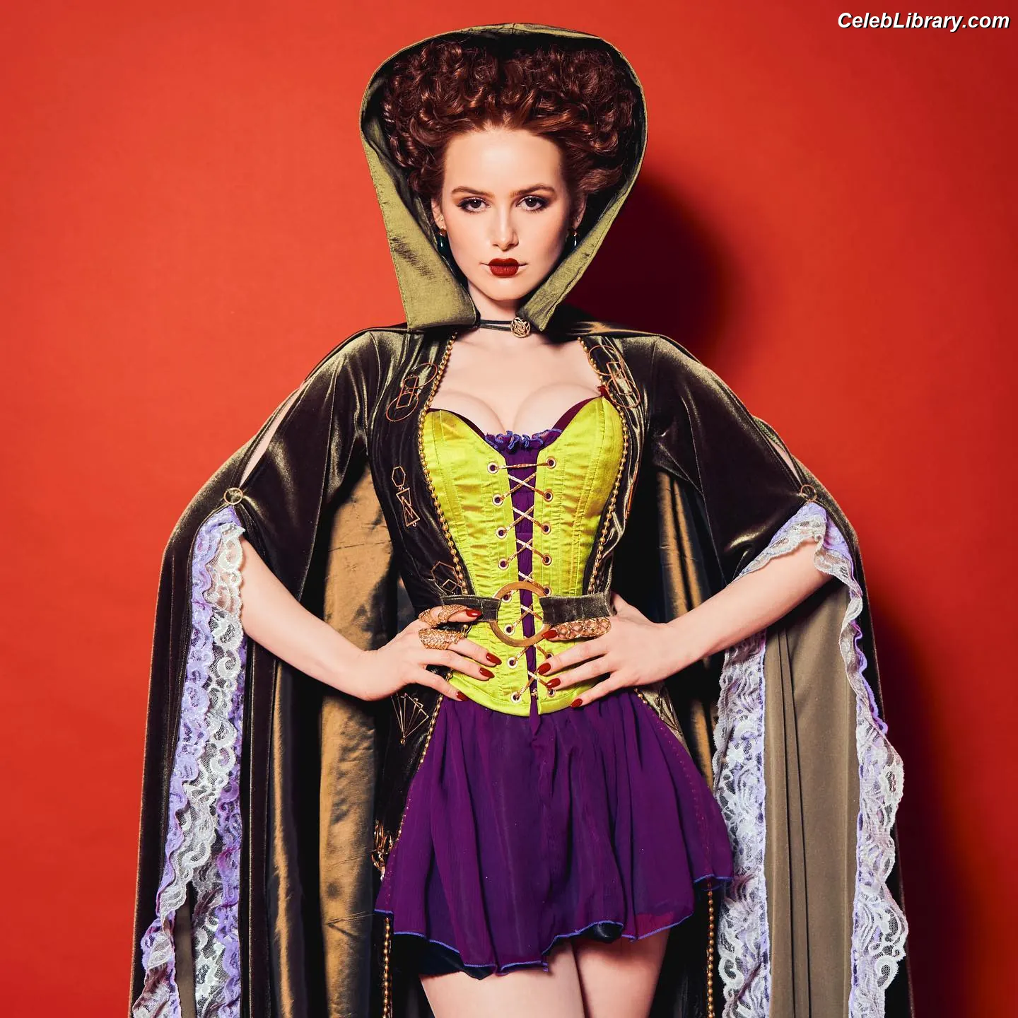 Madelaine Petsch photo 23 of 1789