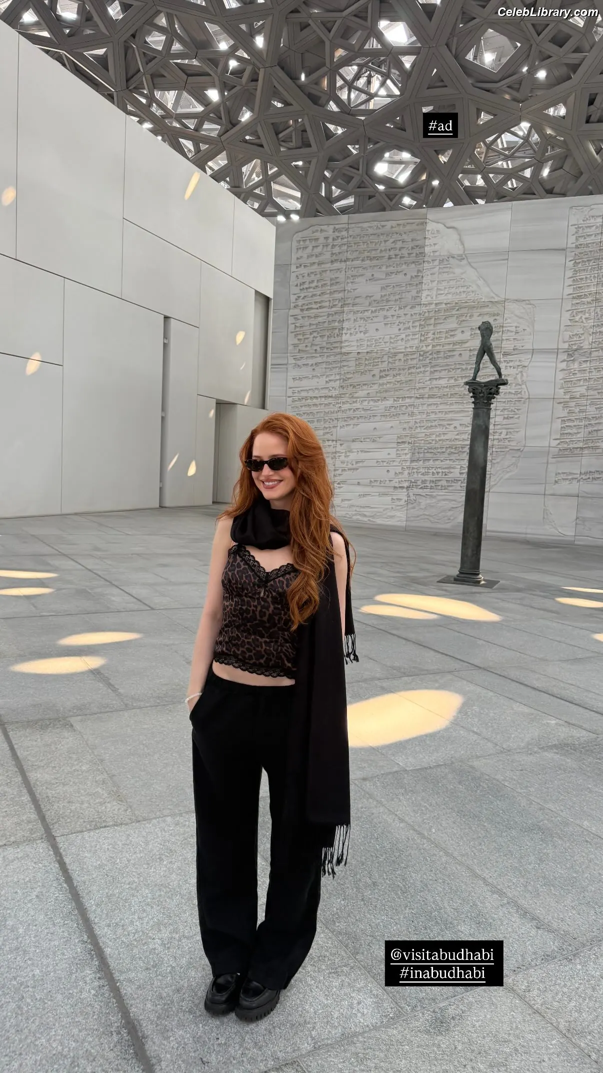 Madelaine Petsch photo 4 of 1789