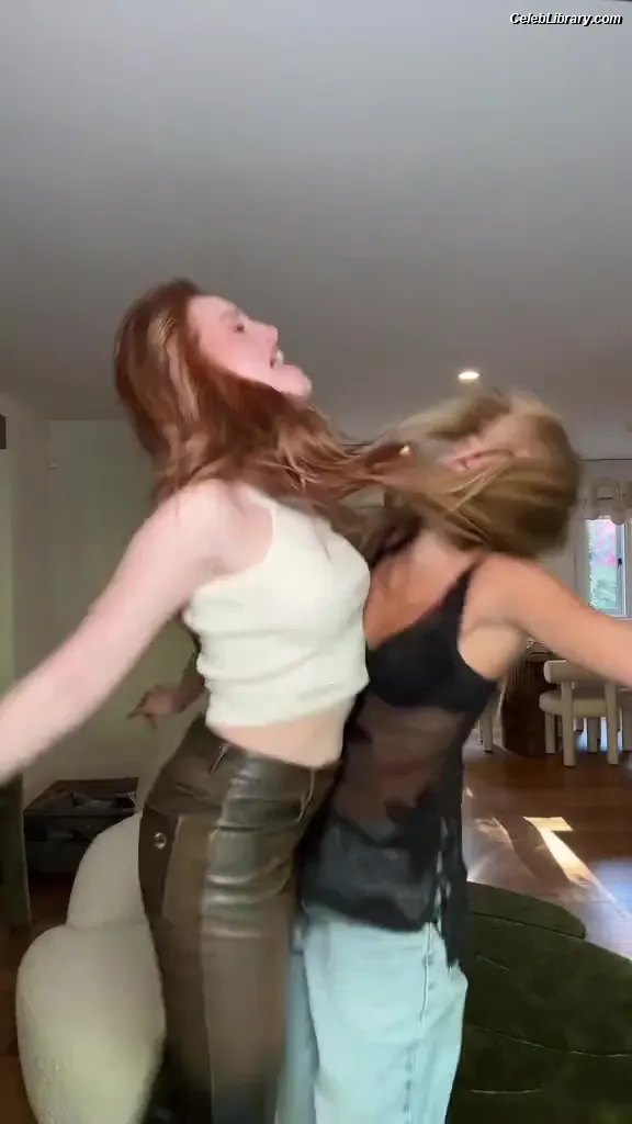 Madelaine Petsch photo 11 of 1789