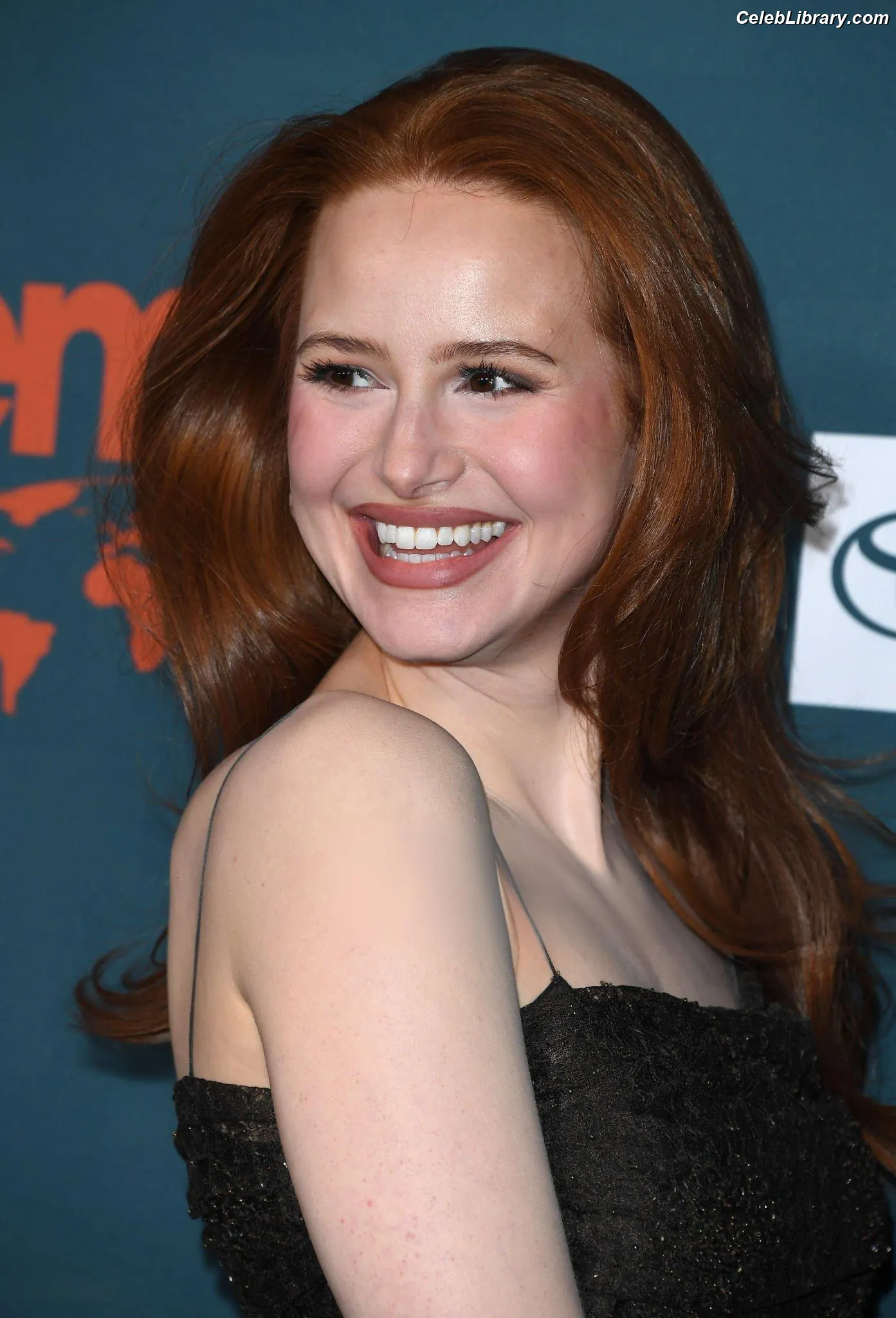 Madelaine Petsch photo 23 of 1789