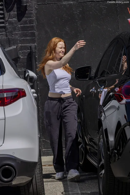 Madelaine Petsch photo 22 of 1780
