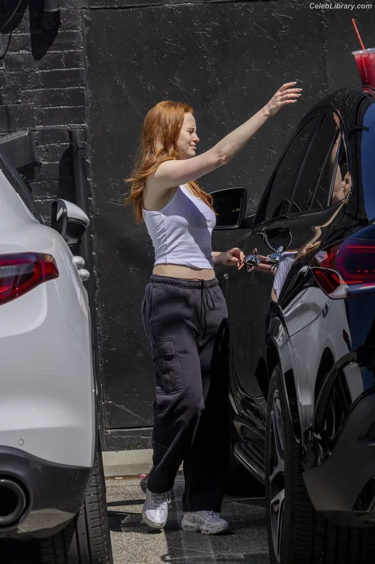 Madelaine Petsch photo 23 of 1780