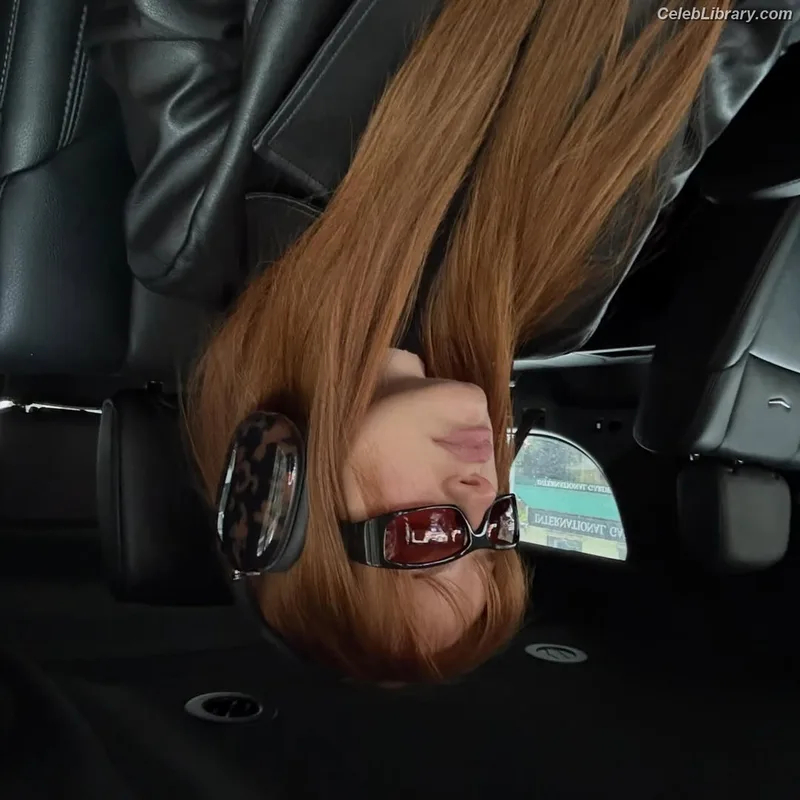 Madelaine Petsch photo 17 of 1780