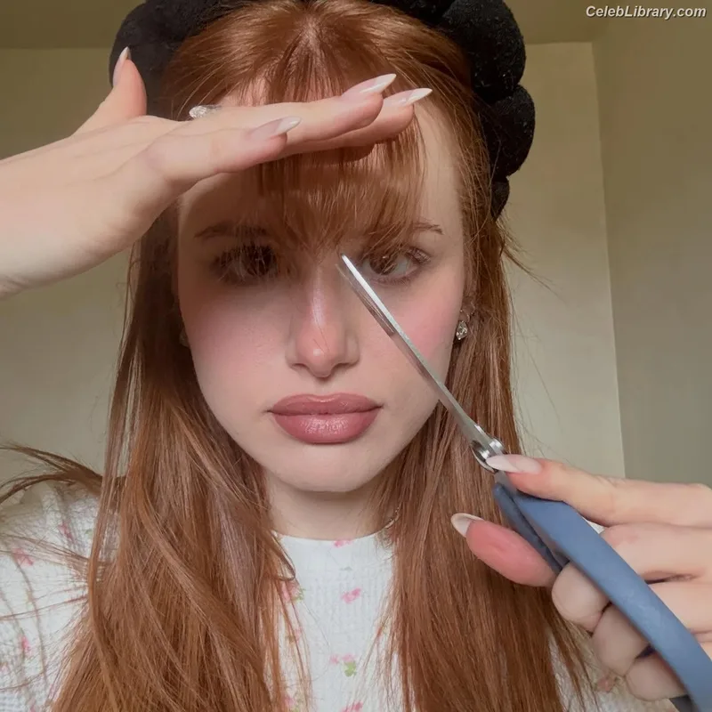 Madelaine Petsch photo 5 of 1780