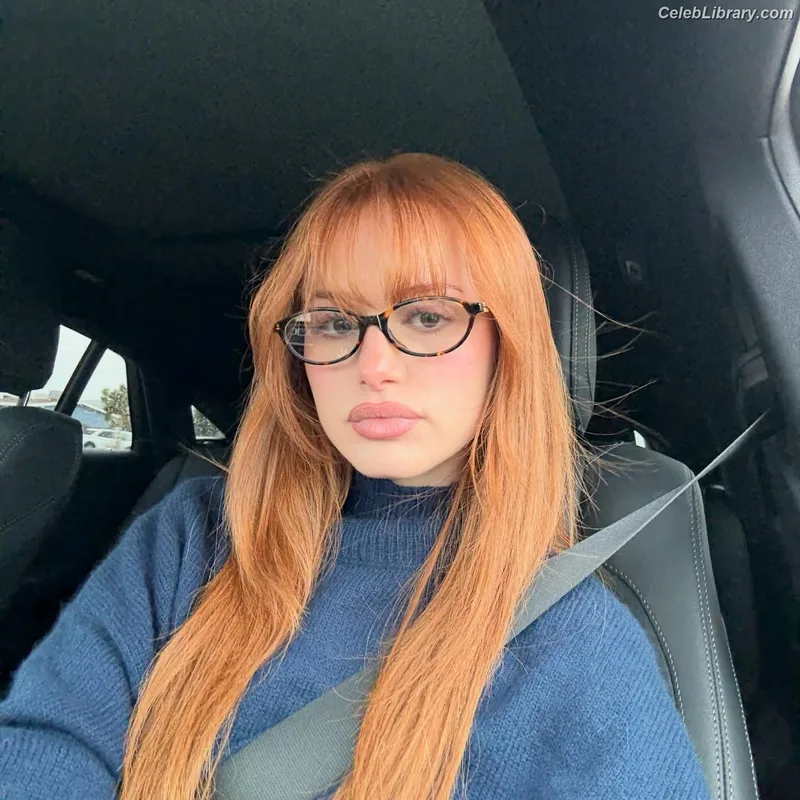 Madelaine Petsch photo 8 of 1780