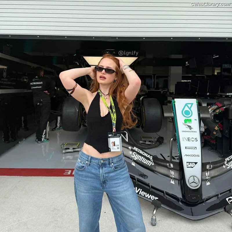 Madelaine Petsch photo 24 of 1780