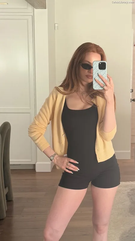Madelaine Petsch photo 9 of 1780