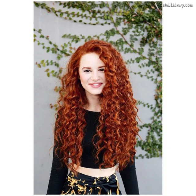 Madelaine Petsch photo 4 of 1780