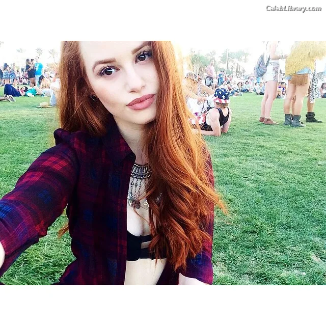 Madelaine Petsch photo 12 of 1780