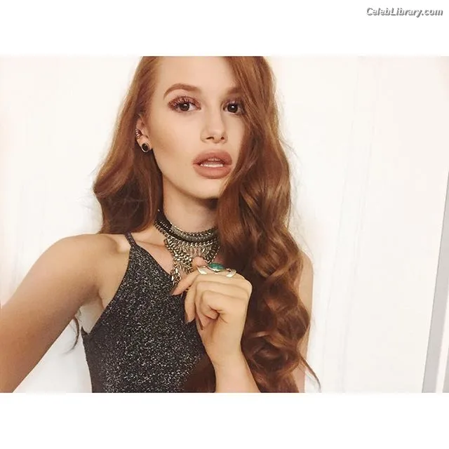 Madelaine Petsch photo 22 of 1780