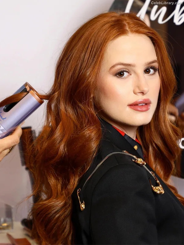 Madelaine Petsch photo 6 of 1780