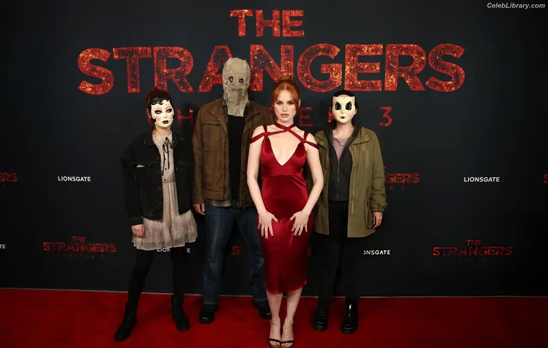 Madelaine Petsch photo 17 of 1780