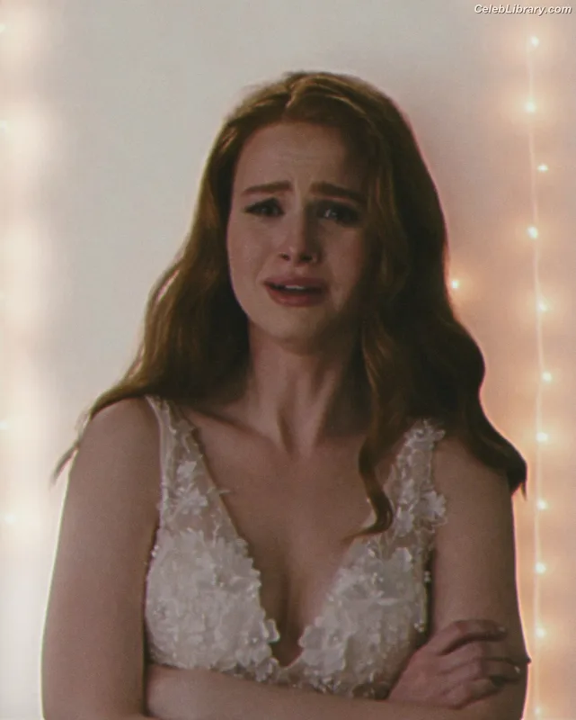 Madelaine Petsch photo 24 of 1780