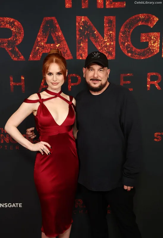 Madelaine Petsch photo 19 of 1780