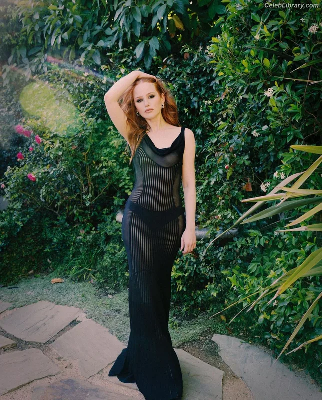 Madelaine Petsch photo 10 of 1780