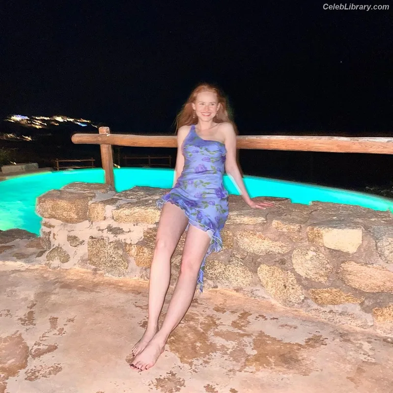 Madelaine Petsch photo 16 of 1780