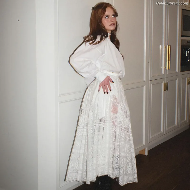 Madelaine Petsch photo 22 of 1780