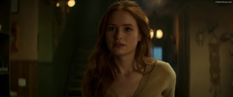 Madelaine Petsch photo 4 of 1780