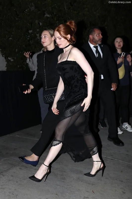 Madelaine Petsch photo 11 of 1780