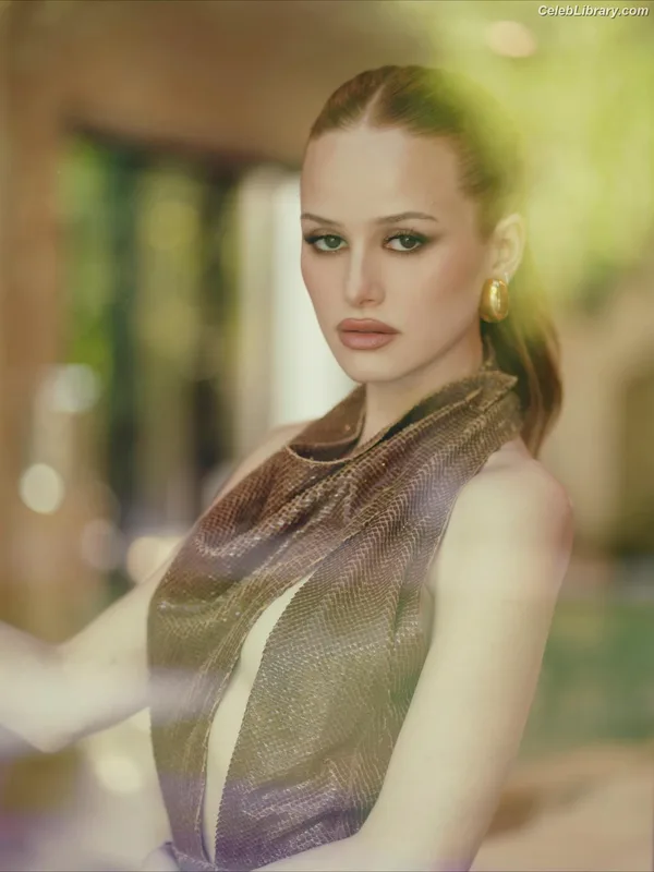 Madelaine Petsch photo 13 of 1780