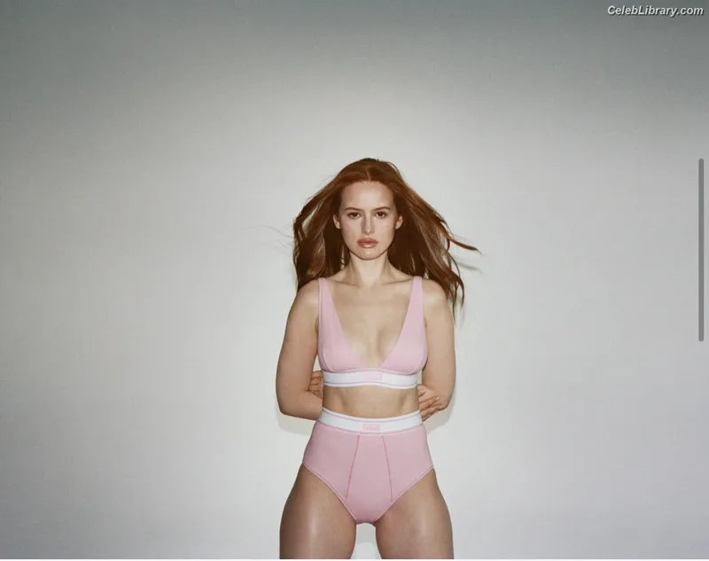 Madelaine Petsch photo 18 of 1780