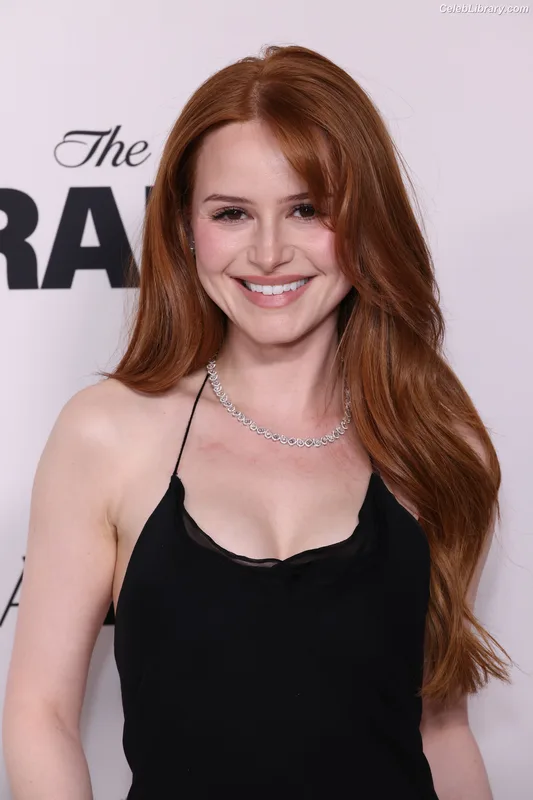 Madelaine Petsch photo 22 of 1780