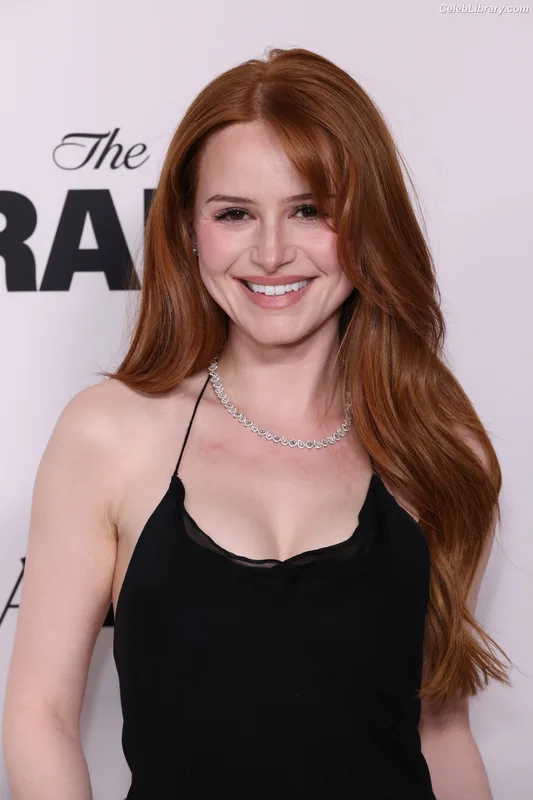 Madelaine Petsch photo 3 of 1780