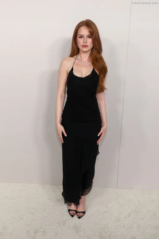 Madelaine Petsch photo 13 of 1780