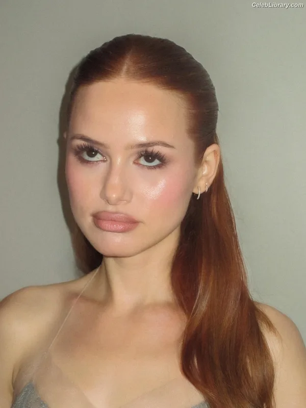 Madelaine Petsch photo 24 of 1780