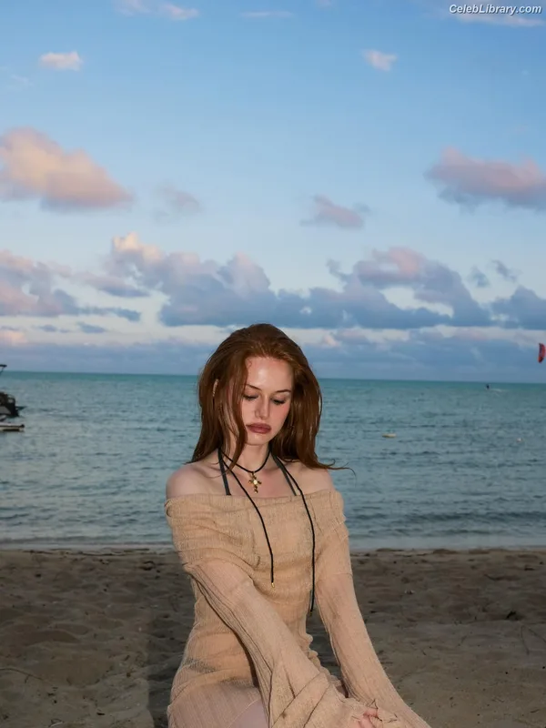 Madelaine Petsch photo 16 of 1780
