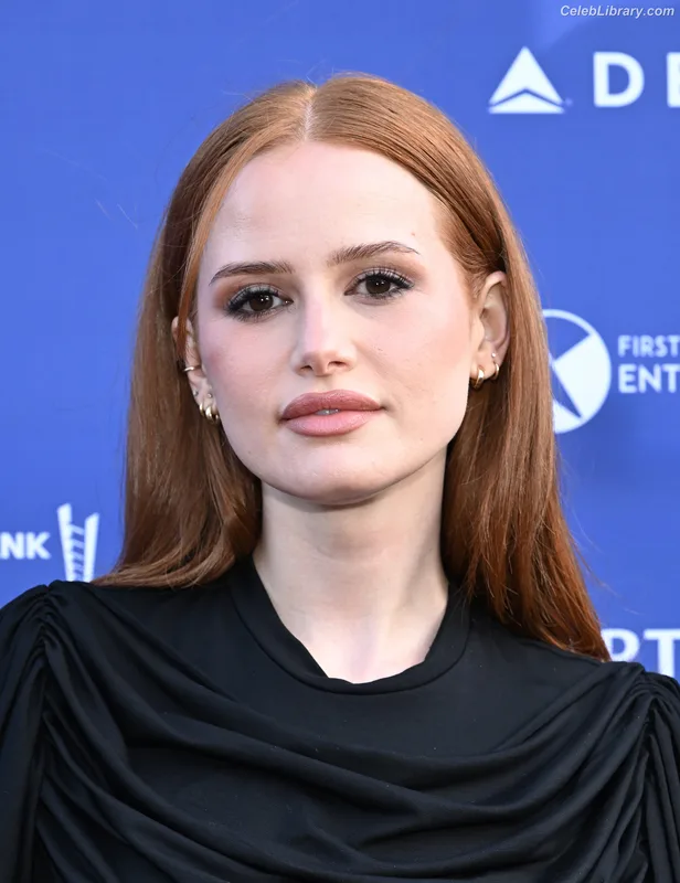 Madelaine Petsch photo 10 of 1780