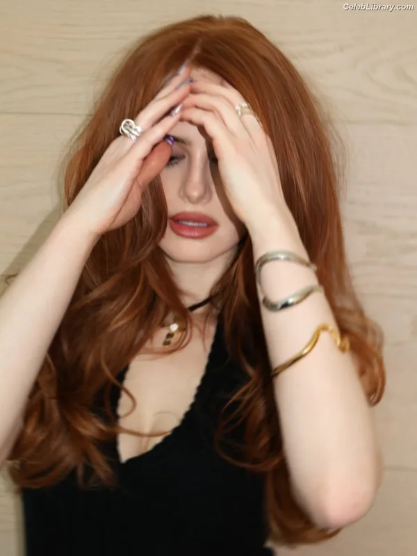 Madelaine Petsch photo 22 of 1780