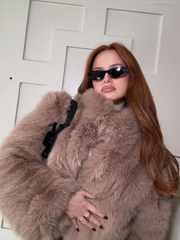 Madelaine Petsch photo 19 of 1780