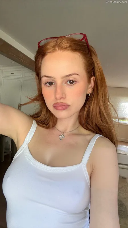 Madelaine Petsch photo 13 of 1780