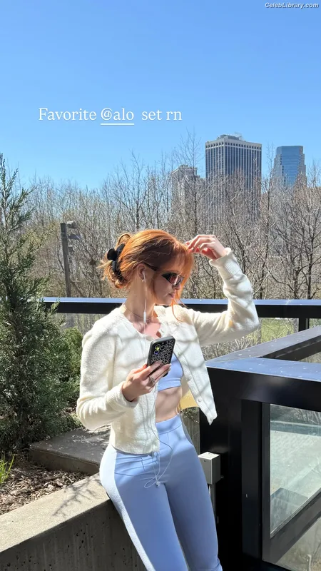 Madelaine Petsch photo 13 of 1780