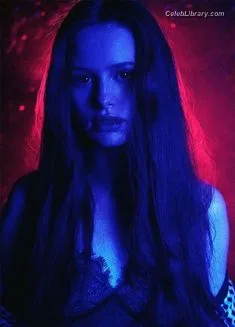 Madelaine Petsch photo 23 of 1780