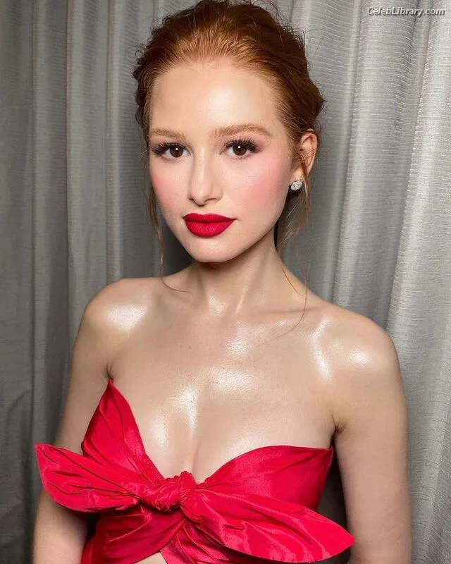Madelaine Petsch photo 22 of 1780