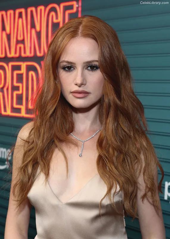 Madelaine Petsch photo 17 of 1780
