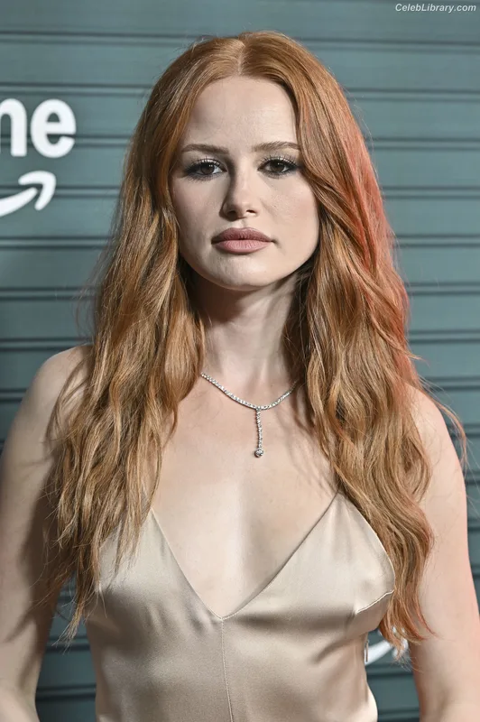 Madelaine Petsch photo 22 of 1780