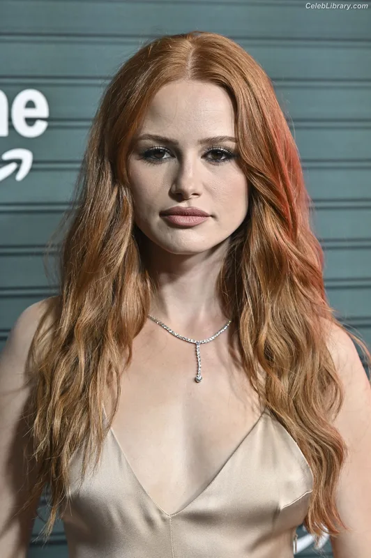 Madelaine Petsch photo 24 of 1780