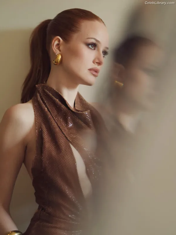 Madelaine Petsch photo 22 of 1780