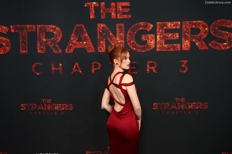Madelaine Petsch photo 23 of 1780