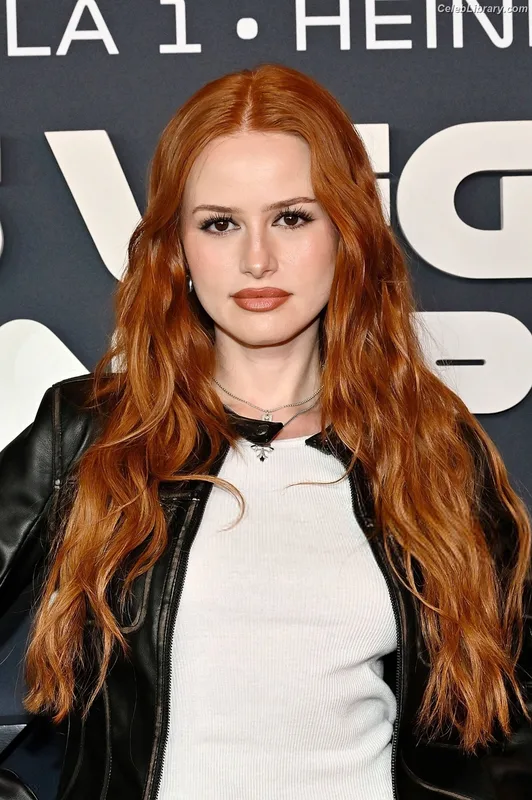 Madelaine Petsch photo 8 of 1780
