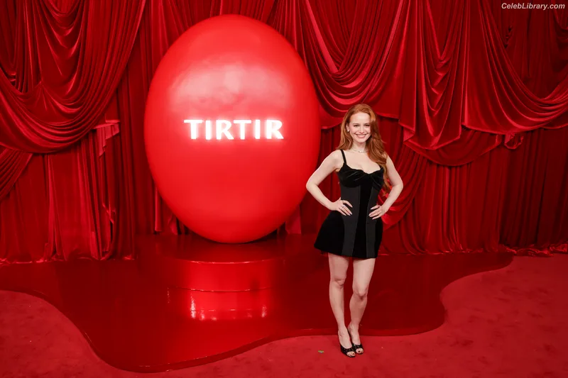 Madelaine Petsch photo 16 of 1780
