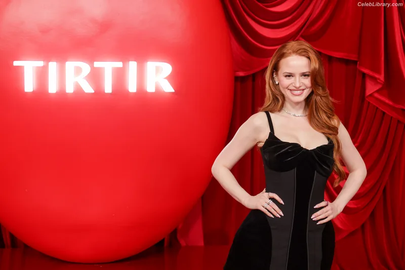 Madelaine Petsch photo 16 of 1780