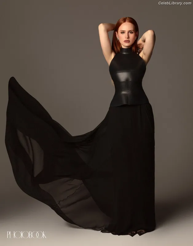 Madelaine Petsch photo 23 of 1780