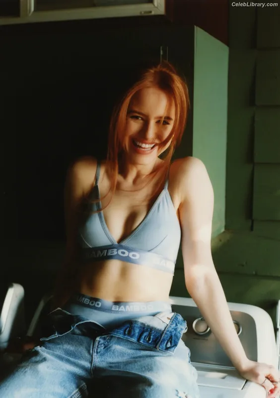Madelaine Petsch photo 8 of 1780