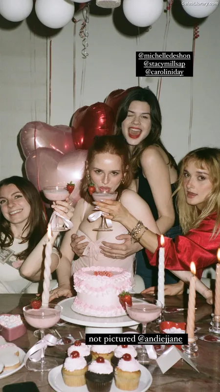 Madelaine Petsch photo 13 of 1780