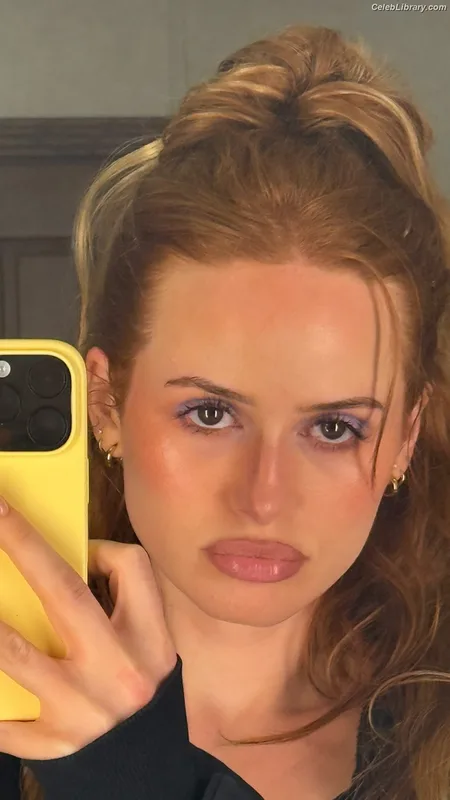 Madelaine Petsch photo 14 of 1780